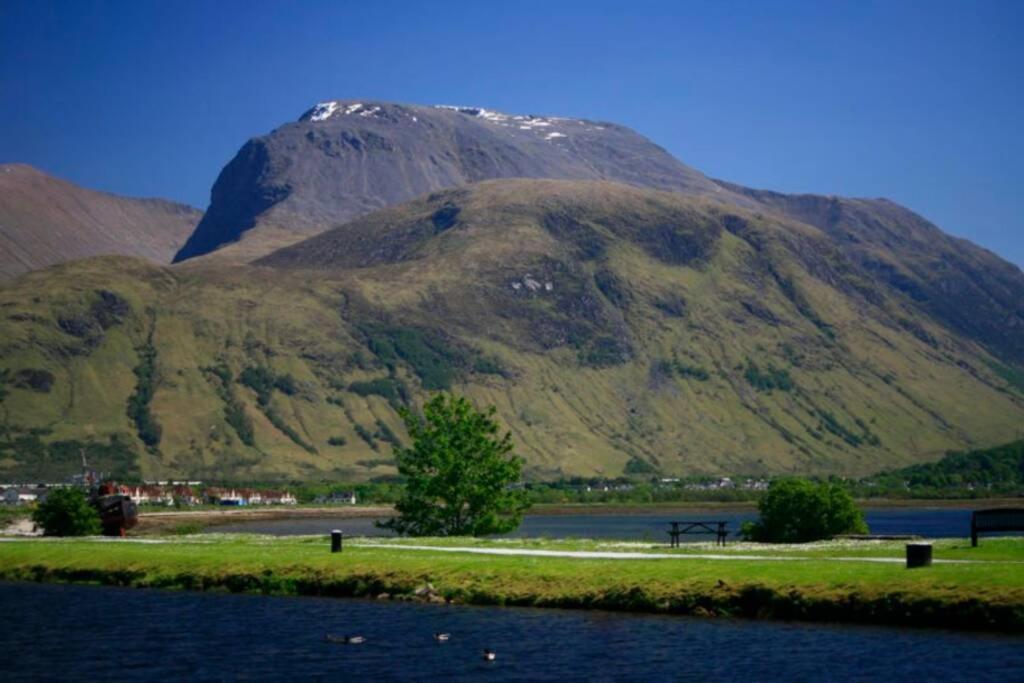 Conaglen, Glenloch View, Fort William 2-Bedroom Loch Side Flat Extérieur photo