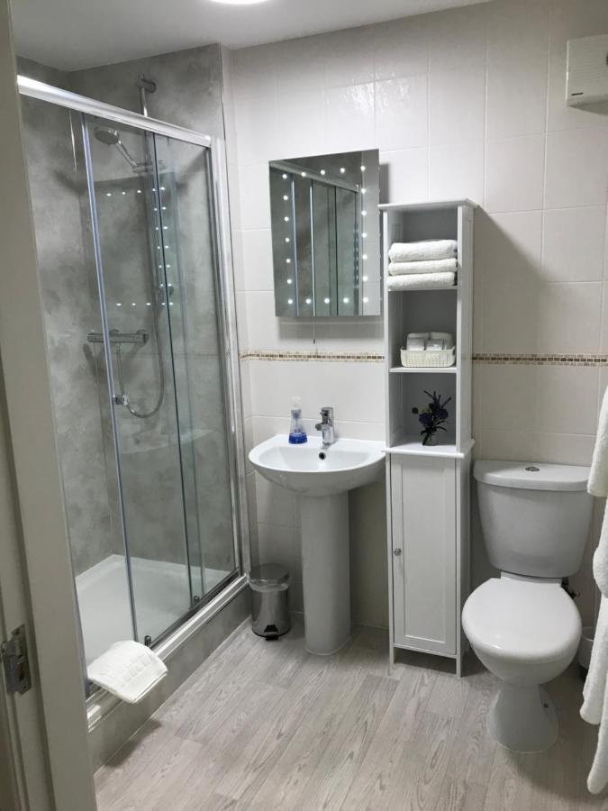 Conaglen, Glenloch View, Fort William 2-Bedroom Loch Side Flat Extérieur photo